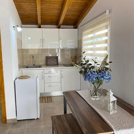 La Luz سان ميغيل ذي أبونا